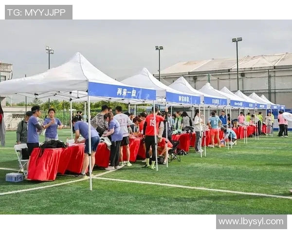 成都飞盘队在极限运动会中以76分高居积分榜首位 成都飞盘队在极限运动会中以76分高居积分榜首位